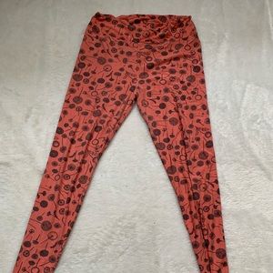LulaRoe Tall & Curvy  leggings